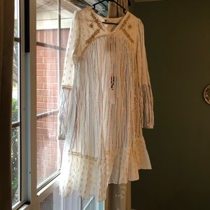 Kopal white & gold beautiful dress!